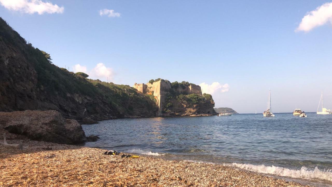 Case Dei Limoni Sul Mare Capoliveri  Extérieur photo